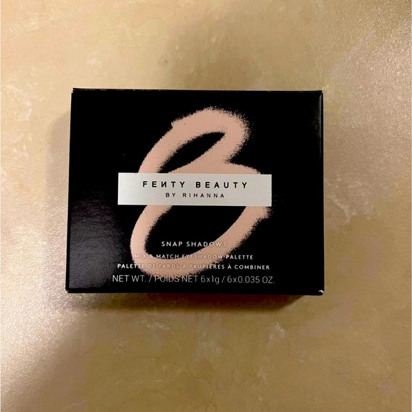 BNIB Fenty Beauty Snap Shadows eyeshadow palette - Picture 2 of 4